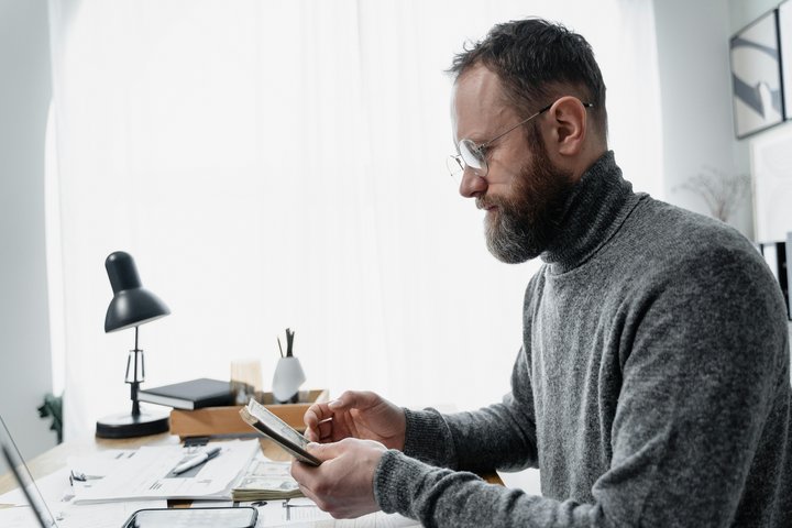 3 Financial Moves Every Entrepreneur Should Make in Their First Year
